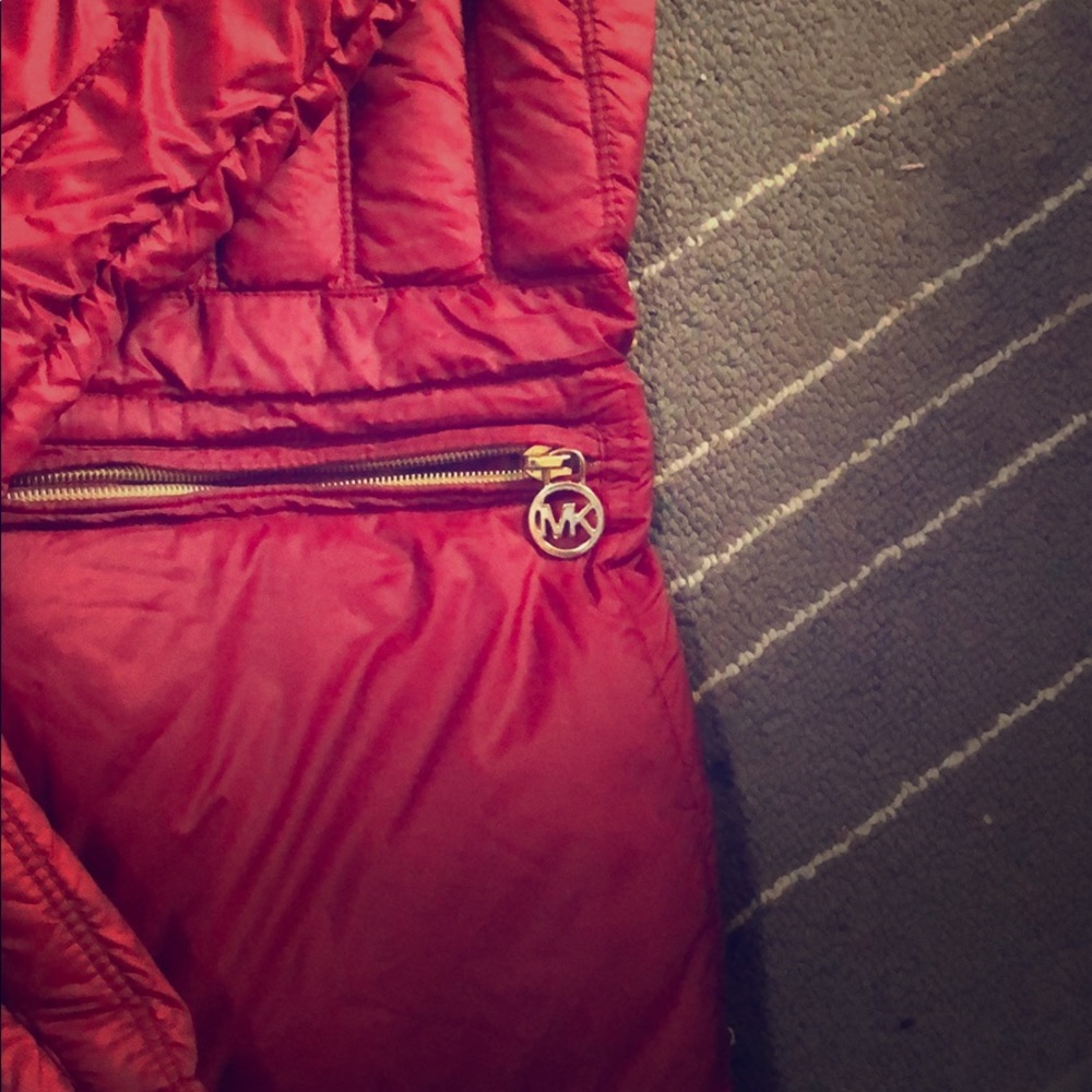 Michael Kors Burgundy puffs super warm size L